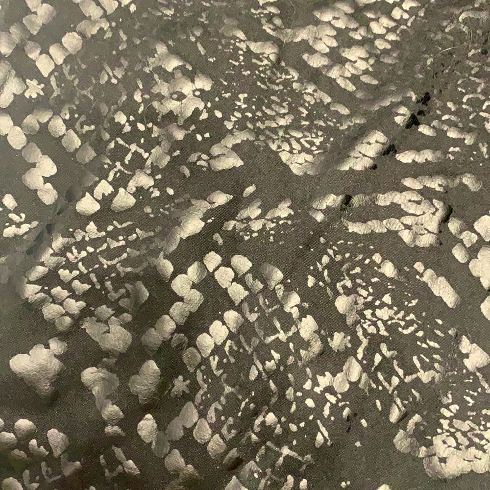 New Direction Studio python yummy legging. - Picture 2 of 3